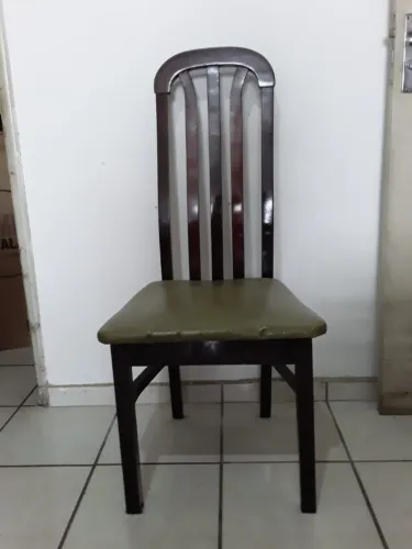 [Vendo] 6 cadeiras para mesa de jantar