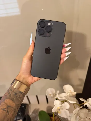 iPhone 14 Pro Max Preto