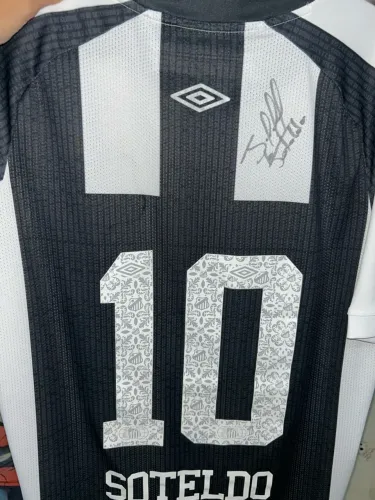 VENDO CAMISA DO SANTOS FC AUTOGRAFADA POR SOTELDO!!!