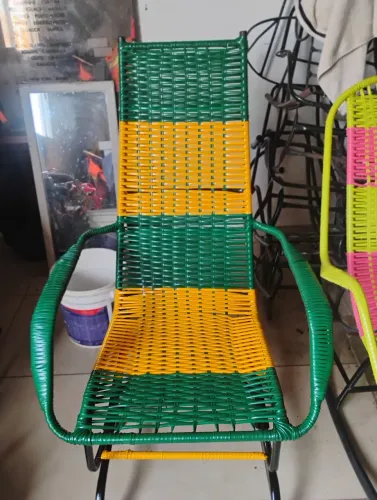 CADEIRA DE BALANÇO COM MOLA 
