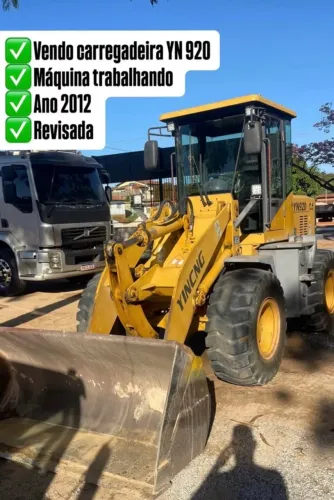 Pá Carregadeira