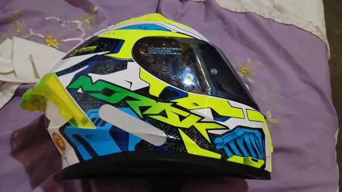 Capacete norisk 2 meses de uso