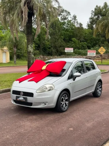 Fiat Punto Essence 1.6 Flex 16V 5P 2011
