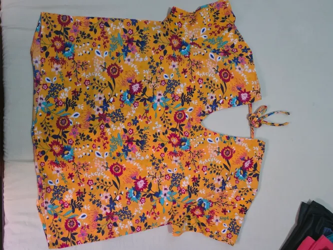 Camiseta estampada Marisa tamanho 42