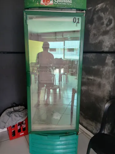 Vendo geladeira expositora