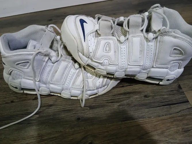 Nike air uptempo