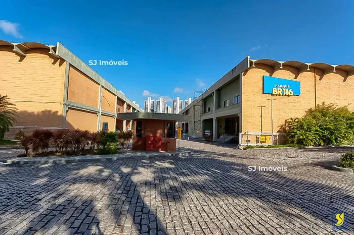 Galpão com estrutura completa no Parque Empresarial BR-116