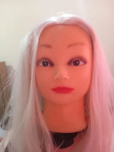 Cabeça de boneca