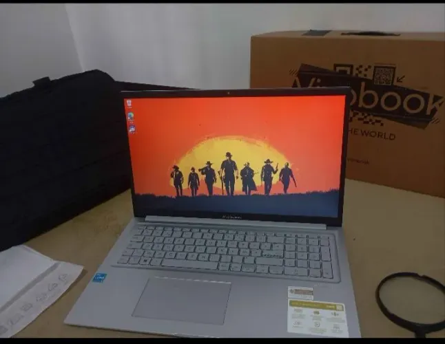 Asus vivobook 17X