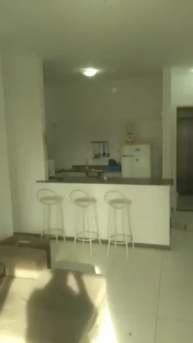Imóvel para aluguel tem 54 metros quadrados com 1 quarto em Stiep - Salvador - BA