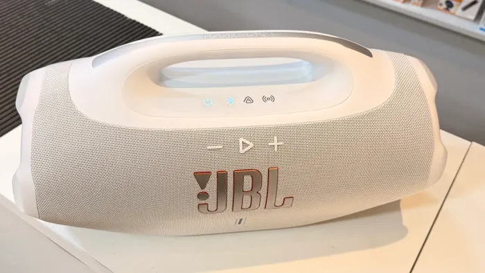 Jbl bombox 4 nova