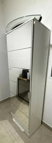 Sapateira espelhada Armário multiuso