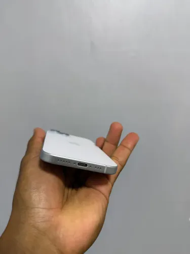 iPhone 15 / 256gb