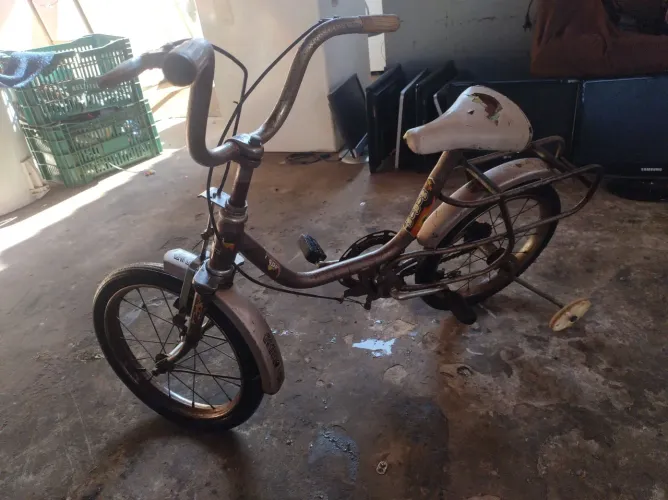 bicicleta antiga infantil Monark Mirim (Monareta Mirim) aro 14, clássica dos anos 1980