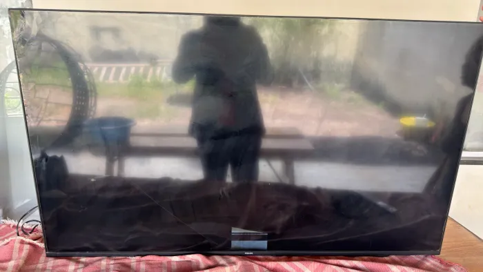 Tv com defeito Philips 55? UHD 4k 55PUG7908/78
