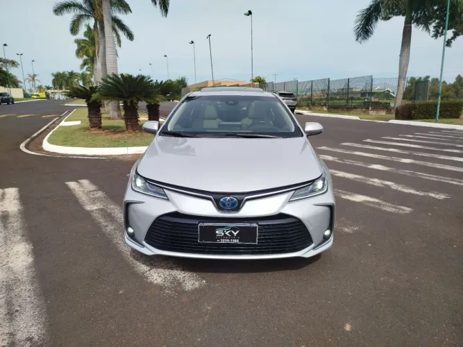 Toyota Corolla Altis Prem. Hybrid 1.8 Flex AUT 2023