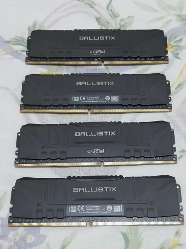 Kit 4x Memória 4gb RAM DDR4 Crucial 2400MHz