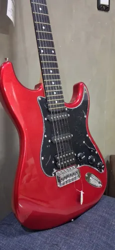 GUITARRA GIANNINI STRATOCASTER 101- NOVA 
