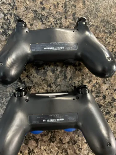 Controles ps4 ORIGINAIS ( aceita trocas )