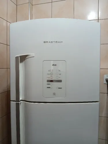 Geladeira Grande Duplex Frost Free Brastemp Ative! 429 Litros. Precisa trocar o motor.