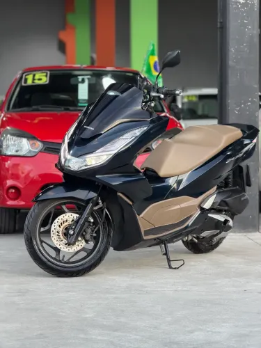 Honda PCX 160 DLX ABS 2025 - Impecável, Baixa KM