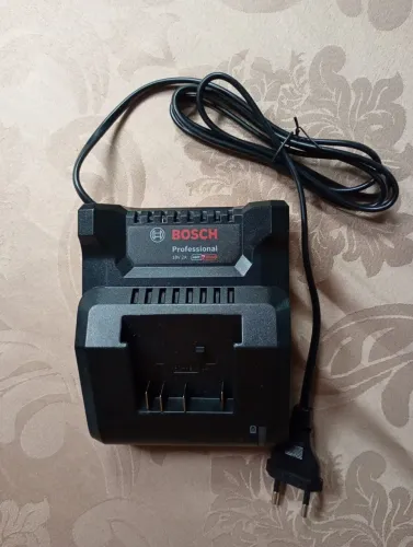Carregador de parafusadeira 18v Bosch