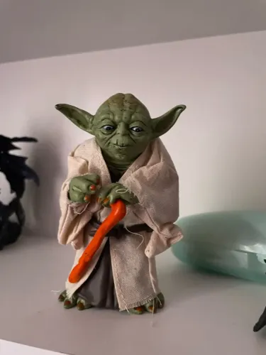 Boneco Mestre Yoda StarWars Miniatura Star Wars Action Figure 12cm