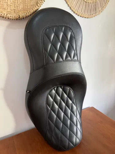 Banco Comfort Gel Pedrinho Bancos - Harley Davidson Dyna