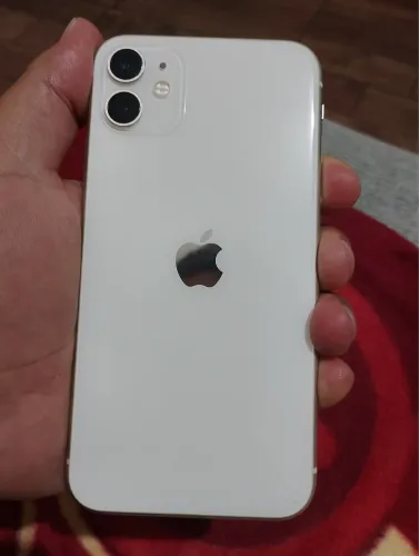 VENDO IPHONE 11