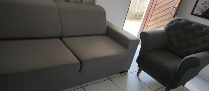 Sofá 3 lugares + Poltrona 