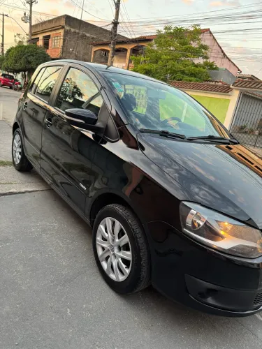 Volkswagen Fox 1.0 MI Total Flex 8V 5P 2013