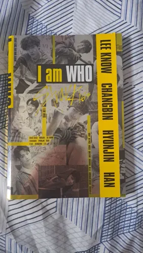 Álbum I am who - Stray kids 
