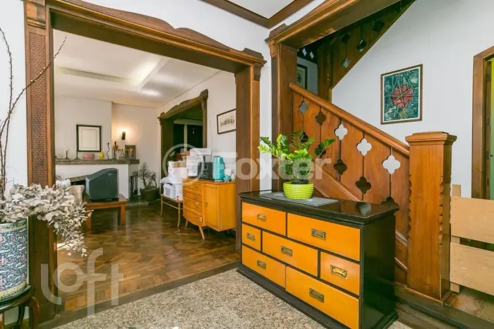 Casa à venda em Vila Assunção com 350 m², 4 quartos, 2 suítes, 2 vagas