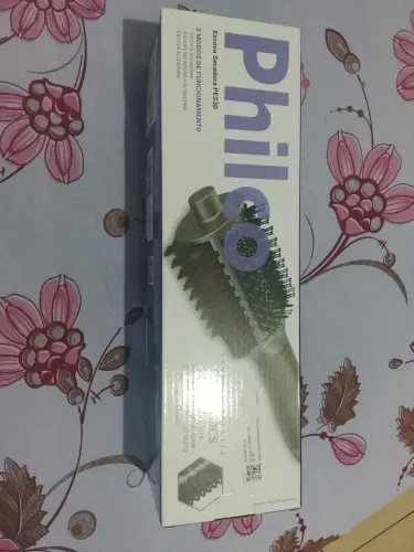 Vende-se escova elétrica de cabelo marca Philco