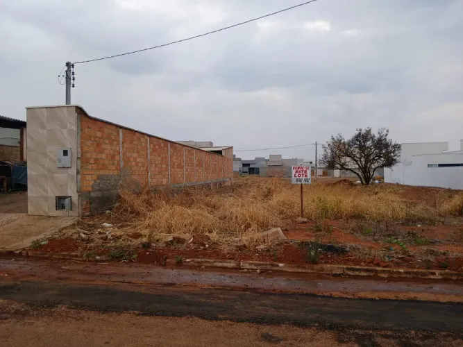 OPORTUNIDADE! LOTE 360m² COM ÁGUA/LUZ PRONTA - SETOR MANSÕES SUL - R$165 MIL