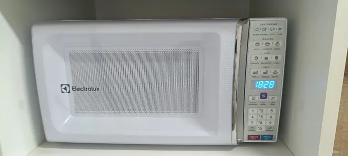 Microondas Electrolux Semi Novo - Impecável
