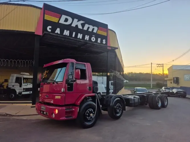 Ford Cargo 3224 ano 1991 chassi 8x2