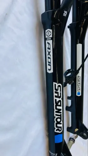 Suspensão MTB Suntour AXON _ Leve _ Novíssima