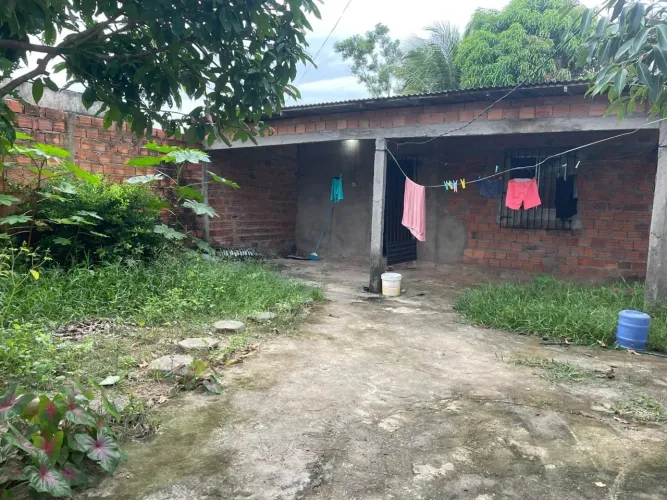 Vendo terreno + Casa no residencial nova vida 