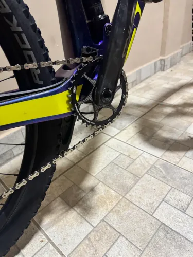 Vendo bike scott muito nova oportunidade!!!