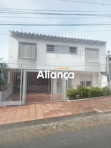 Casa Ampla para Alugar, com 3 suítes, 249m² , 3 Vagas - Teresópolis, Porto Alegre/RS