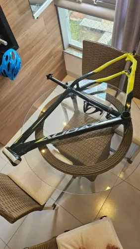 Quadro de bicicleta MTB - Audax Adx 300