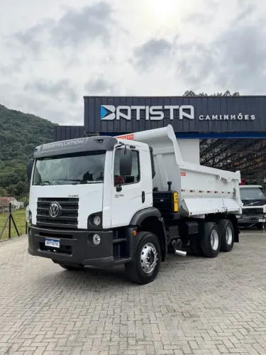 Vw 31-280 Prime 6x4 - Caçamba Rosseti de 14m³