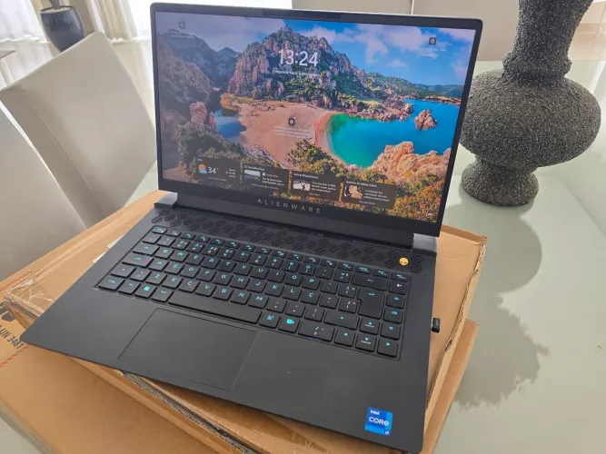 Alienware m15 r7 32gb vga3070