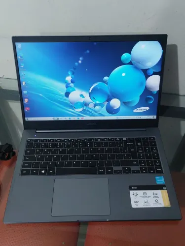Notebook Samsung Book NP550XDA - So venda! Nao entrego.