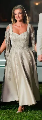 Vestido de noiva Solaine Piccoli 3 peças