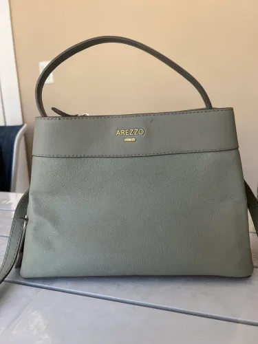 Bolsa Arezzo verde claro 27x20