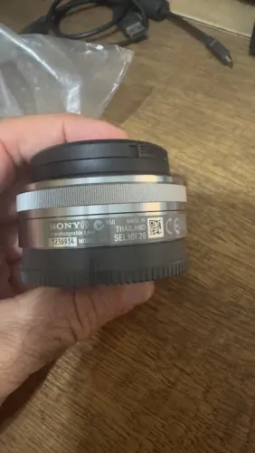 Lente Sony SEL1628