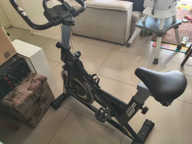 Bicicleta WCT Fitness