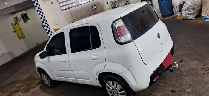 Fiat Uno Attractive 1.0 EVO Fire Flex 8V 5P 2019